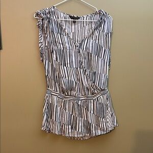 Banana Republic Black and White Patterned Pretend Wrap Blouse